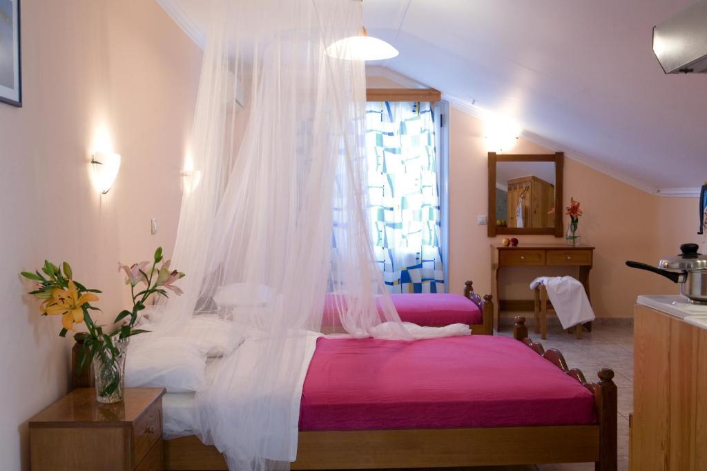 Pansion Filoxenia Apartments & Studios Tsoukalades Room photo
