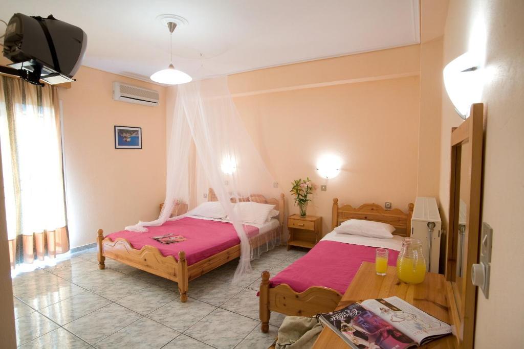Pansion Filoxenia Apartments & Studios Tsoukalades Room photo