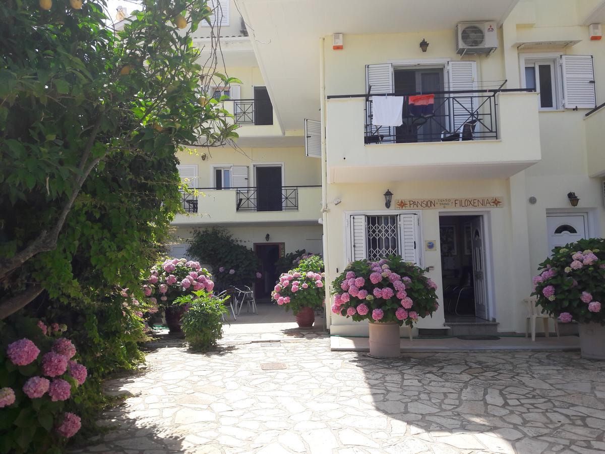 Pansion Filoxenia Apartments & Studios Tsoukalades Exterior photo